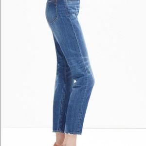 Madewell Jeans - Madewell straight leg crop jeans size 27 Madewell Jeans - Madewell straight leg crop jeans size 27
